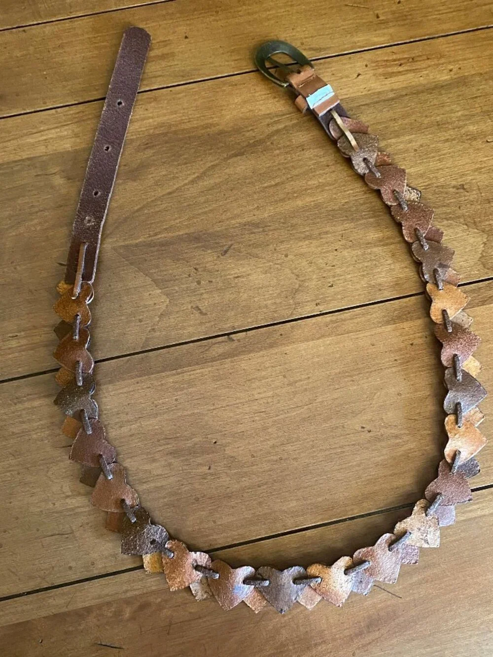 Women's Heart Shaped Leather Belt Small - Picture 5 of 9